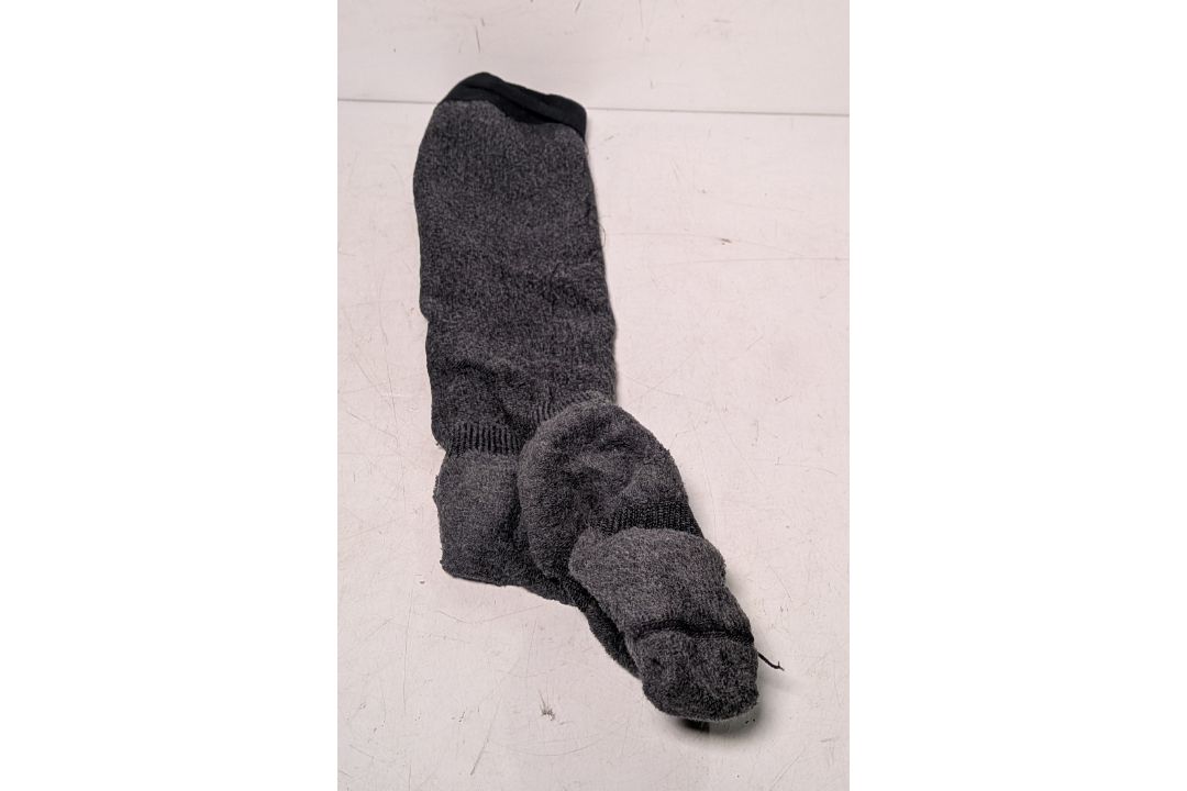 37x British Forces Seal shins knee length combat socks - mixed sizes - Image 4 of 6