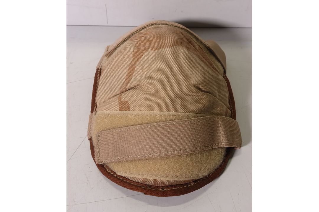 Various types of ex-military desert accessories - 156kg – may require repair / be incomplete - Image 6 of 17