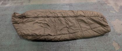30x Medium weight sleeping bags - various types - may include arctic