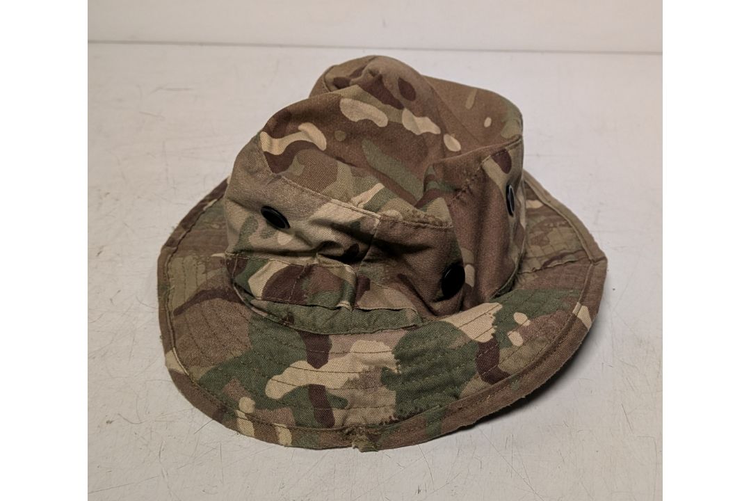 80x British Army MTP mixed hats - cold weather, tropical and combat - mixed sizes - Image 4 of 10