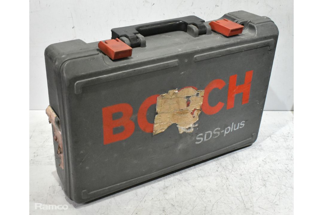 6x electric corded drills with 3x cases - 5x Bosch and 1x Makita - see description - Image 20 of 31