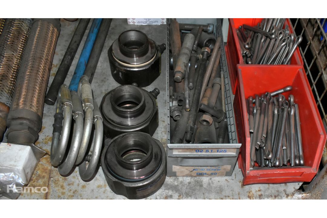 Workshop spares and consumables - pneumatic tools, pipes, split pins, bolts, gauges and padlocks - Image 6 of 8