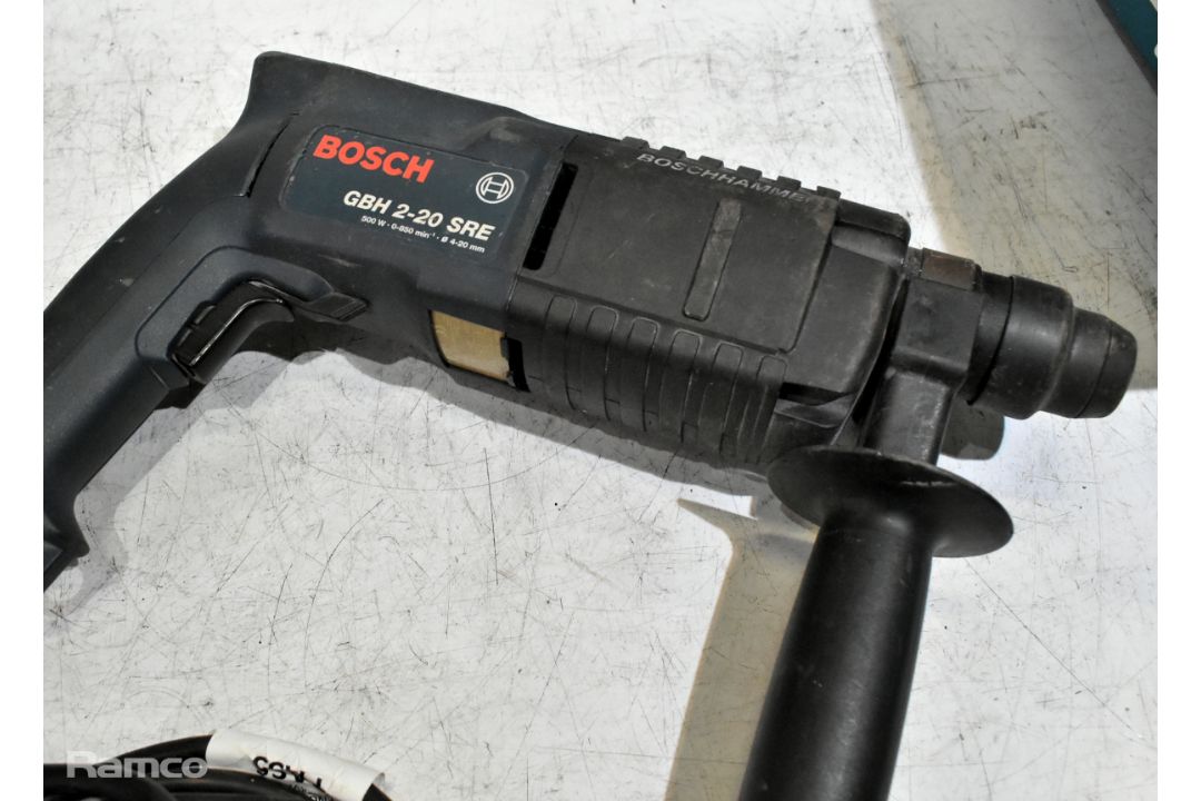 6x electric corded drills with 3x cases - 5x Bosch and 1x Makita - see description - Image 16 of 31