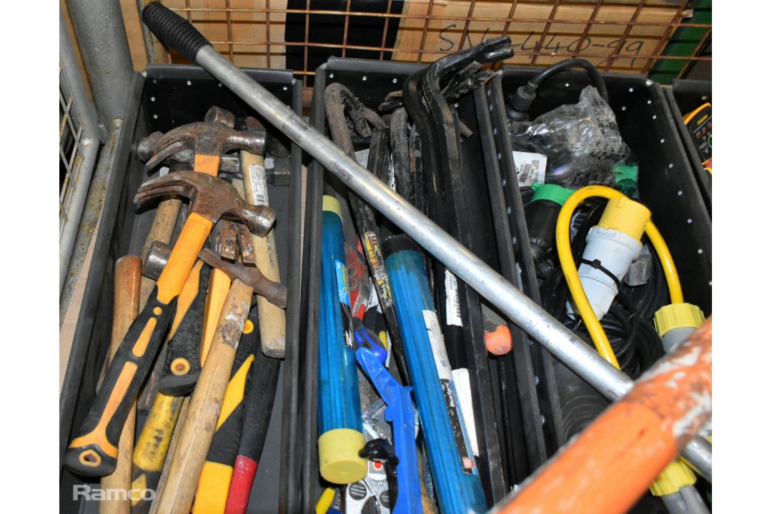 Workshop tools and accessories - drill bits, saws, torches, hammers, crowbars and electrical plugs - Image 2 of 6