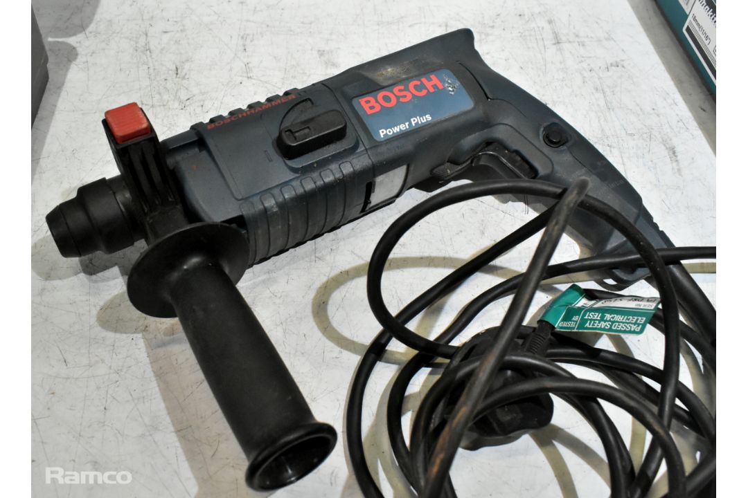 6x electric corded drills with 3x cases - 5x Bosch and 1x Makita - see description - Image 23 of 31