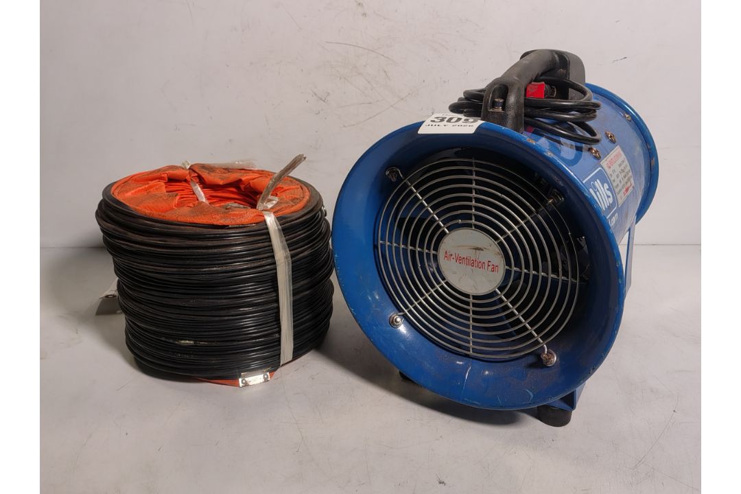 Mills CTF-20 115V air ventilation fan with flexible ducting - Image 1 of 4