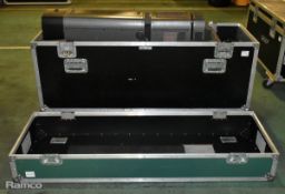 Robert Julian Ivanhoe 2500W Followspot light with stand - see description for full details
