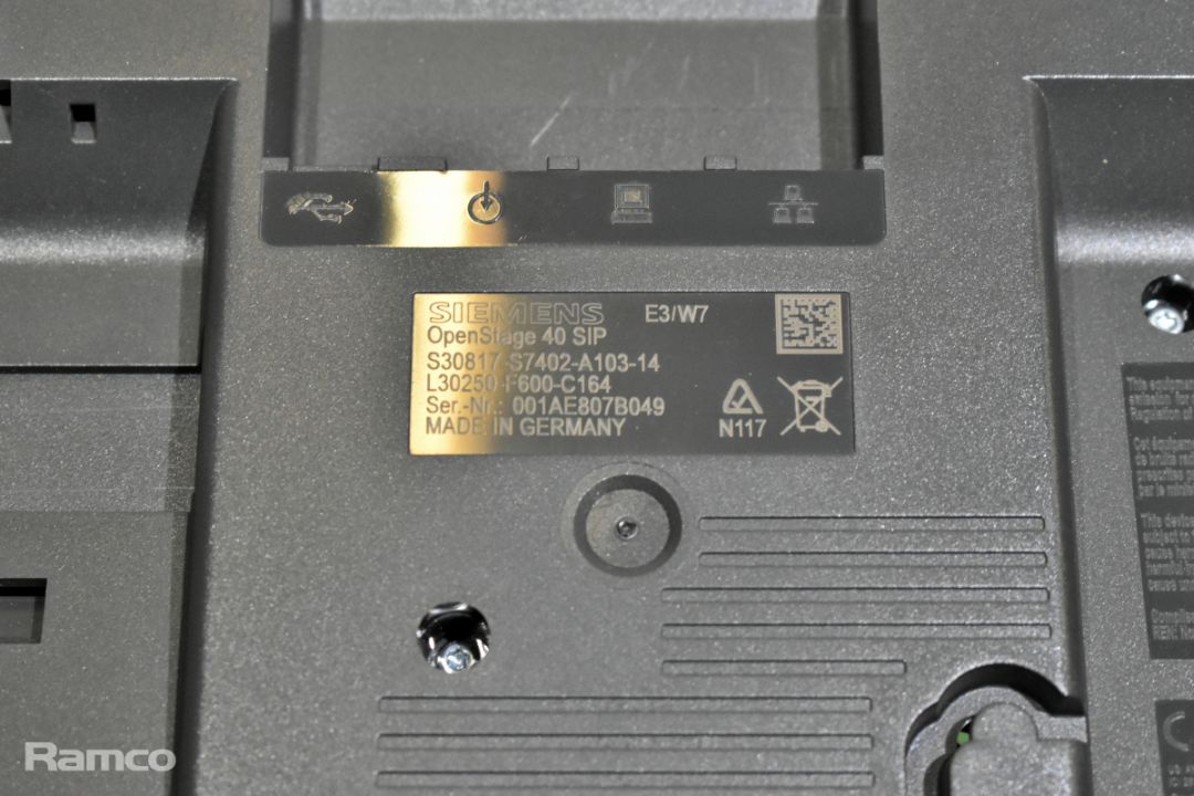 27x Siemens openStage 40 sip Lava phones - Image 4 of 4