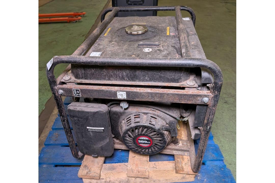 Loncin 6500D-F petrol generator - single phase - rated capacity: 6.25kVA - output: 5000W - Image 4 of 10