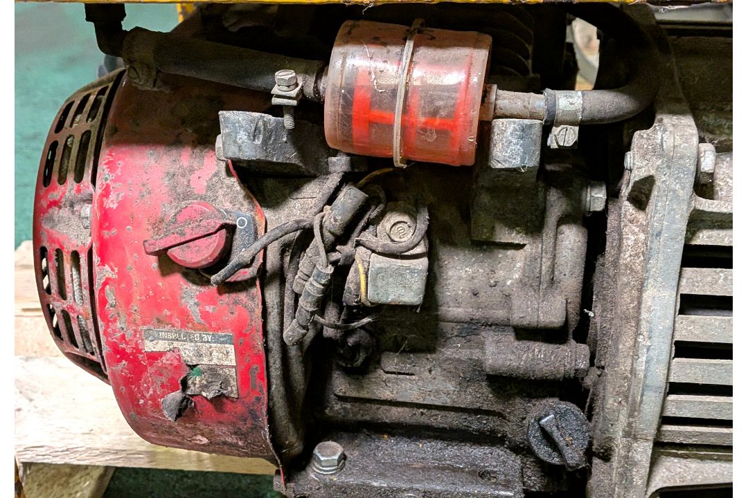 Hilti portable 5.5HP petrol generator - 2x 16A outputs - W 600 x D 410 x H 470mm - Image 3 of 8