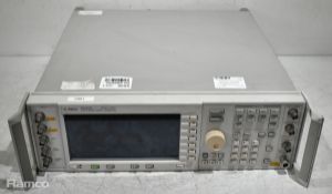 Agilent E4432B ESG-D Series 250 kHz-3.0 GHz signal generator - Serial No: US393402531E5