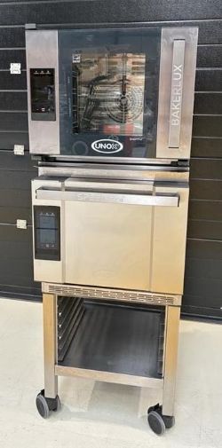 Unox XEFT-04HS-ETRV-GB Bakerlux Shop Pro convection oven stacked with XESW-03HS-EDDN Speed Prof
