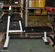 Fixed seat crunch sit up bench - L 1500 x W 750 x H 1350mm