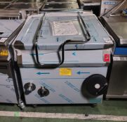 Falcon F900 bratt pan - L 830 x W 1000 x H 960mm