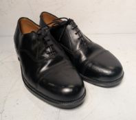 23x British forces mixed paired shoes - Grade 2 mixed sizes