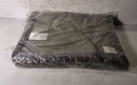 53x Heavy duty blankets - mixed colours - new