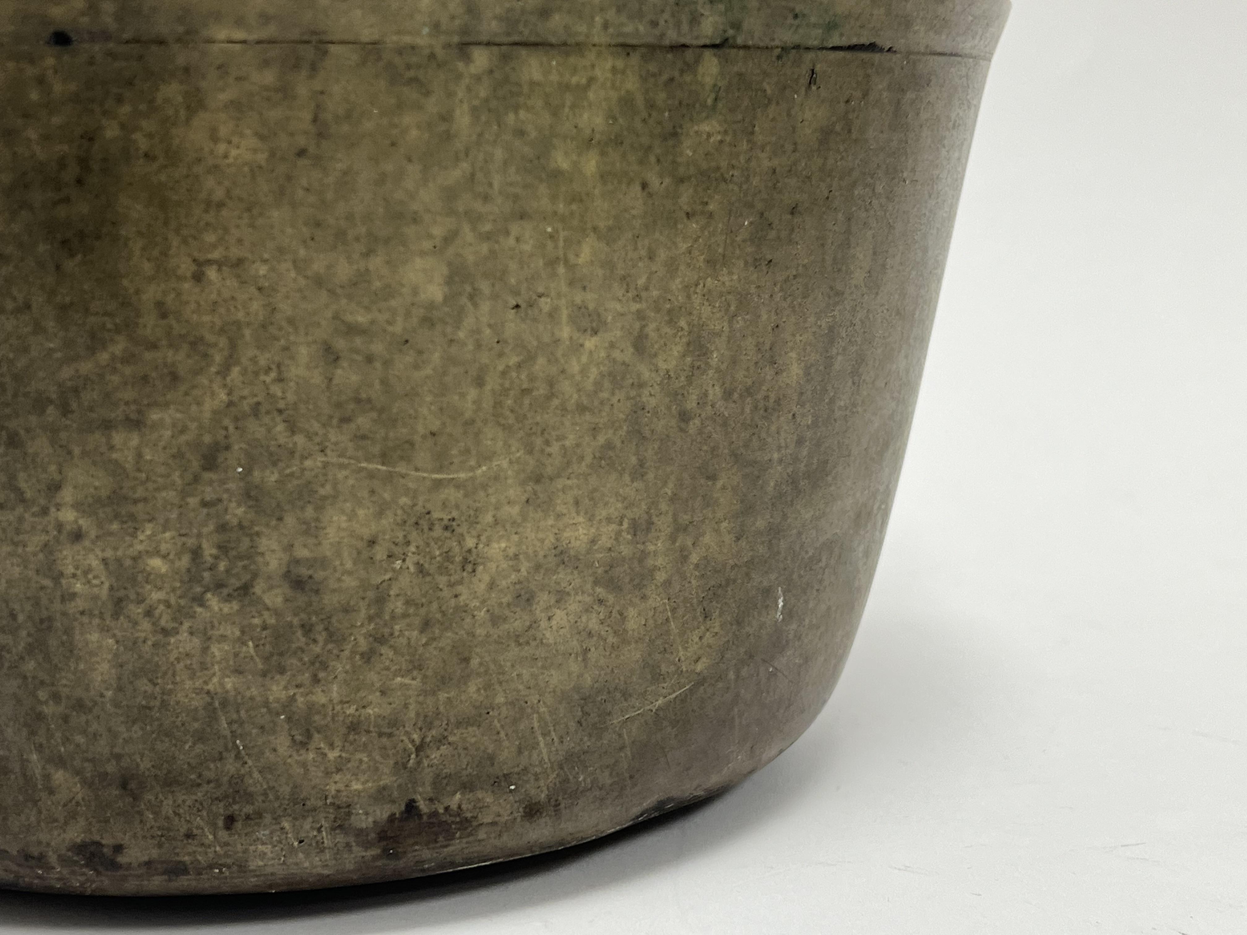 A Victorian brass jam/jelly pan with loop handle (h. 31cm) - Image 2 of 2