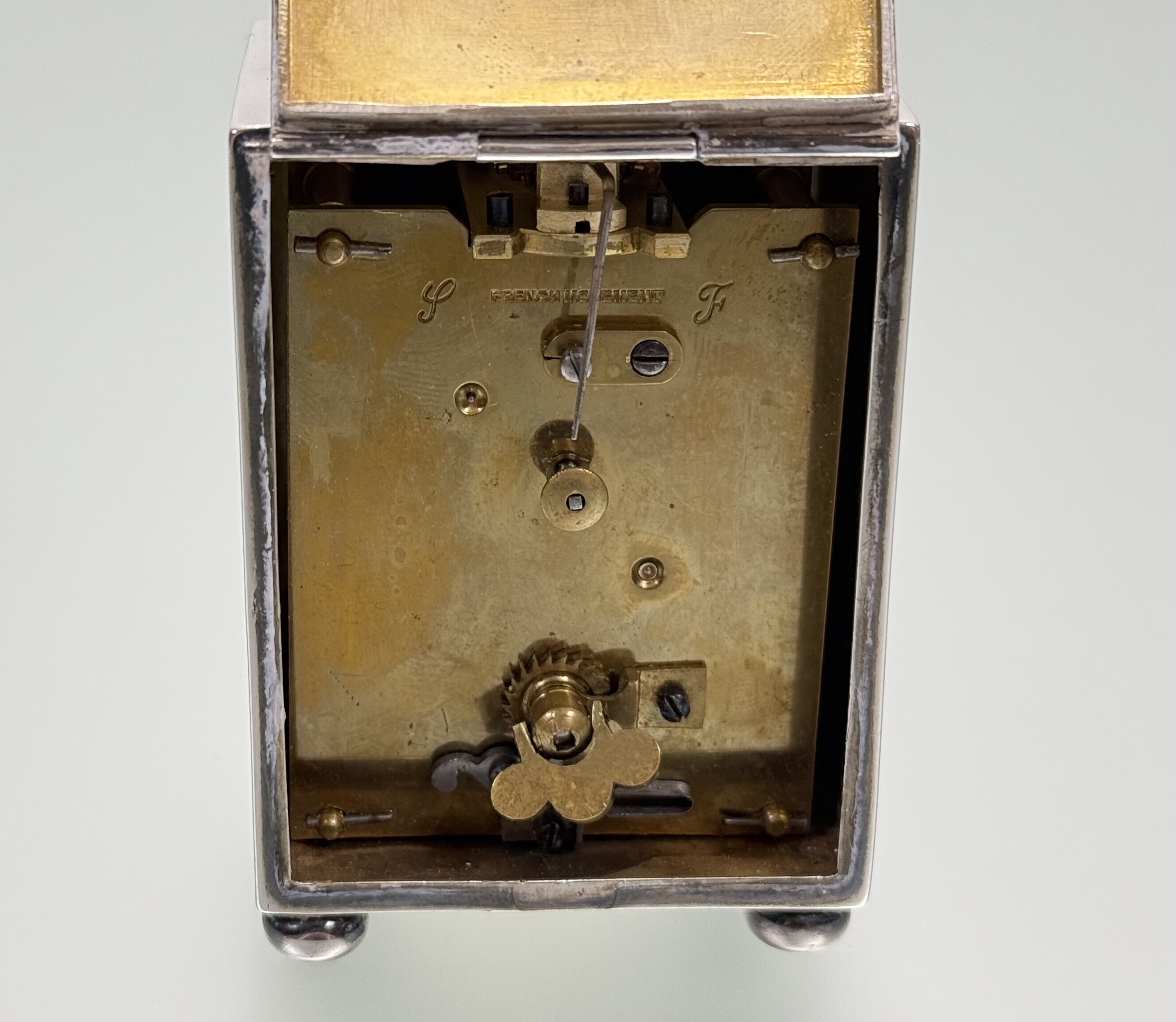 A late Victorian silver desk or dressing table clock, Douglas Clock Co., Birmingham 1900, of - Image 2 of 4