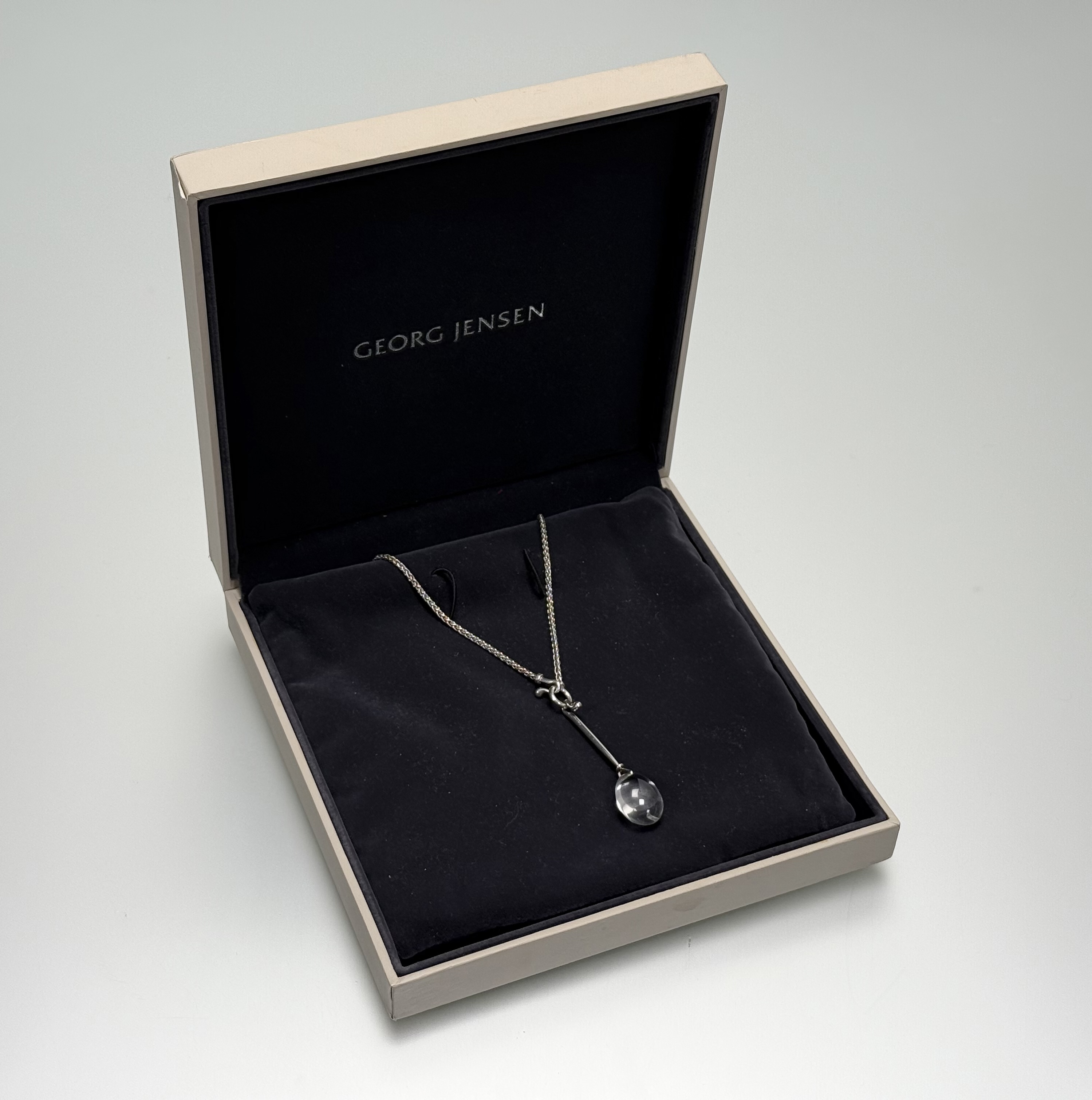 Vivianna Torun Bulow-Hube (1927-2004) for Georg Jensen, a "Dew Drop" sterling silver and rock - Image 3 of 3