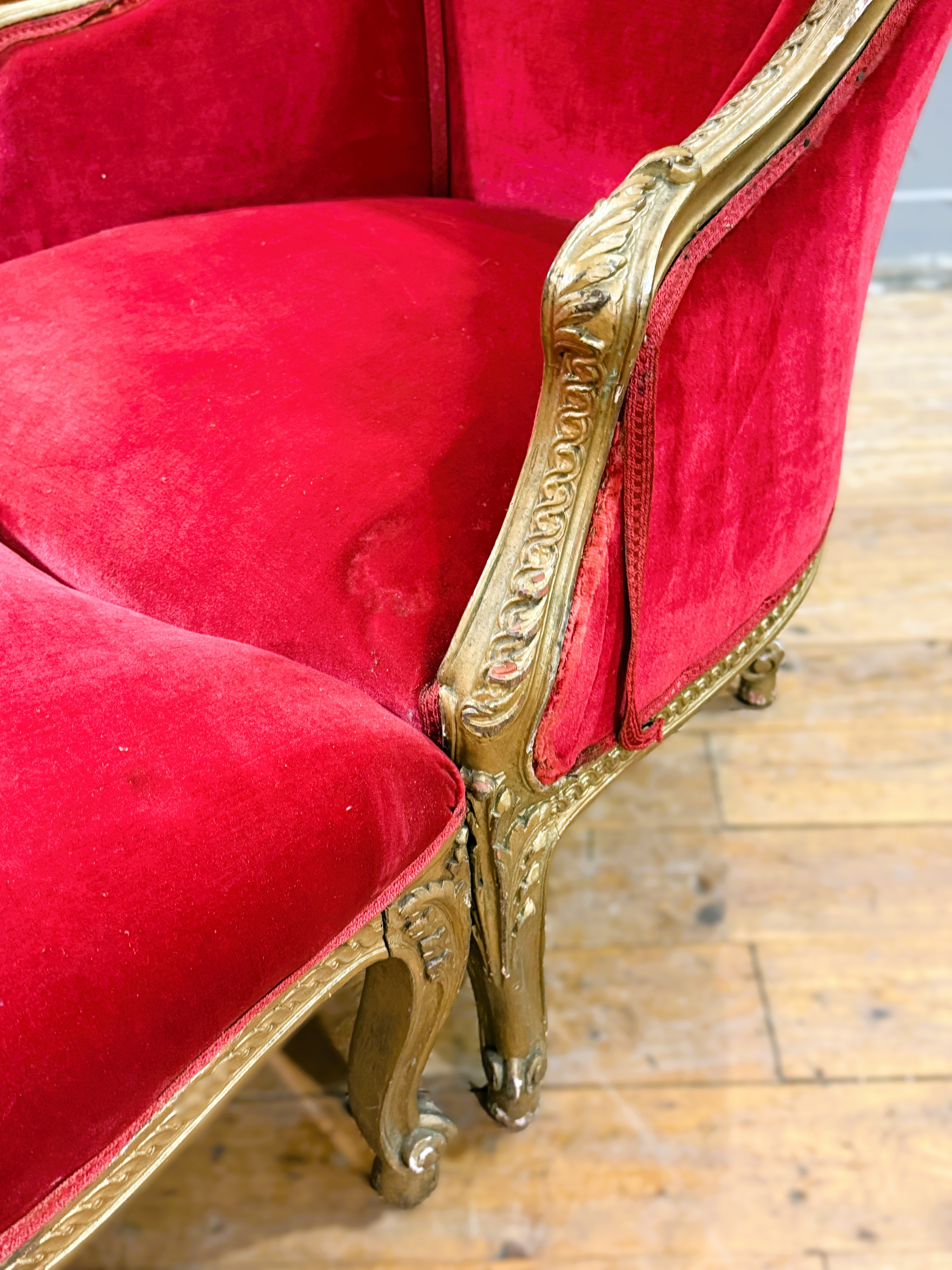 A late 19thc./early 20thc Louis XV style duchesse brisee, with scrolling giltwood painted frame, - Image 4 of 15