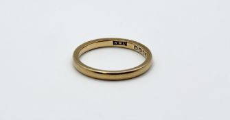 An 18ct wedding band O 3.16g