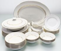 A part Royal Doulton 