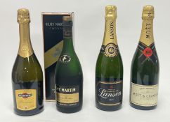 A bottle of Moet & Chandon Brut Imperial Champagne, 12% 750ml, sealed, together with a bottle of