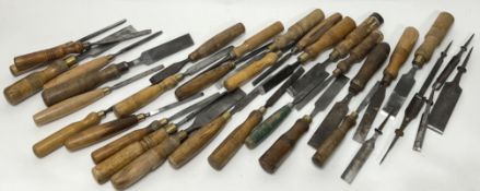 Woodworking Interest: A large collection of vintage woodworking tools, comprising various sizes