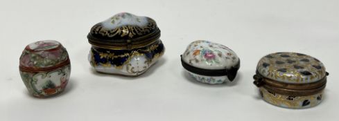A collection of late 19th/early 20thc trinket and snuff boxes, comprising a Sevres-style trinket box