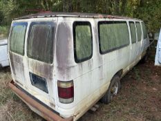 1992 Ford Club Wagon Van, VIN # 1FBJS31H5NHA11061