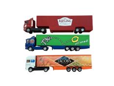 Corgi 1:64 scale diecast articulated lorries including Scania Mr Kipling box trailer, Scania Ringos