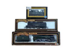 Pailtoy Mainline OO Gauge 4-6-0 BR lined green early emblem Scot Class Prince of Wales Volunteers te