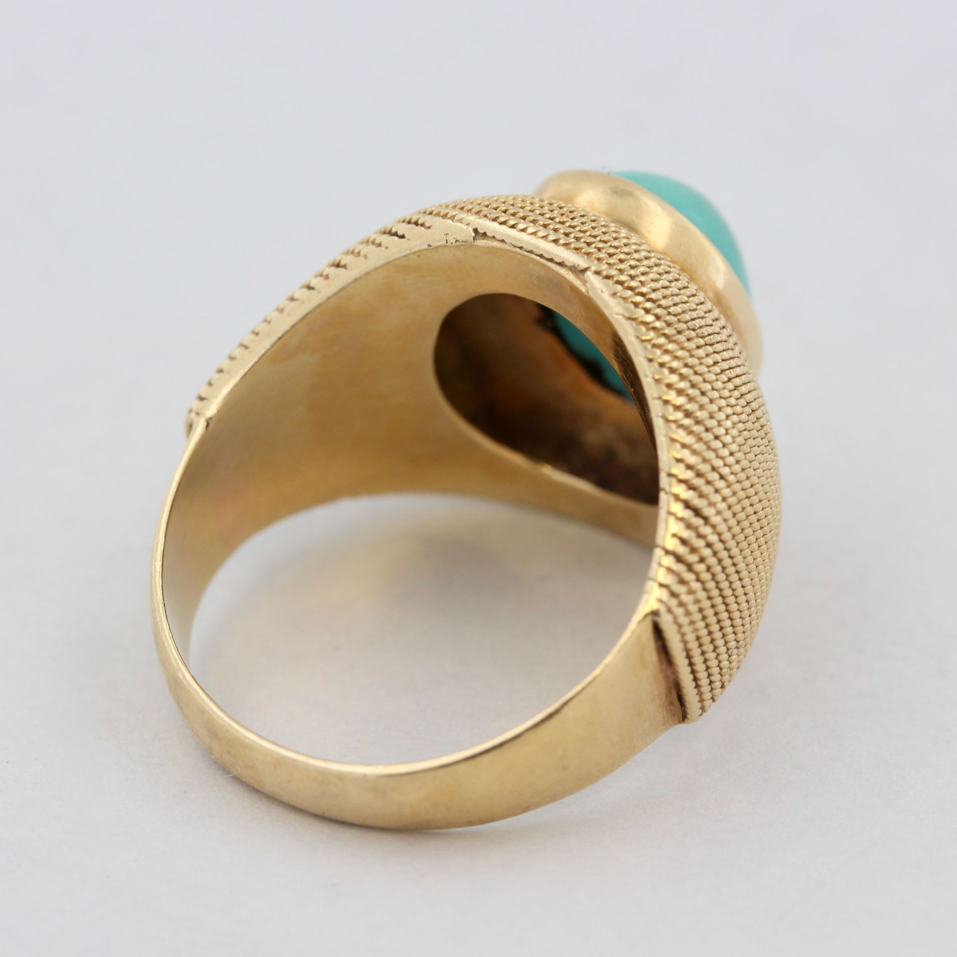Damenring, 18 kt Gelbgold, mit 1 Türkis Cabochon, punziert, ca. 7,6 g, RM 55 - Bild 3 aus 3