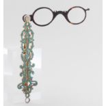 Lorgnette Silber, wohl vor 1900, 900 Silber, filigran gearbeitet, mit kleinen Türkis Cabochons (7
