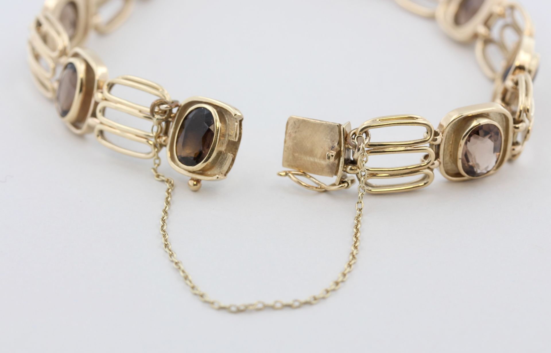 Armband Fries-Arauner, 14 kt Gelbgold, mit 9 wohl Topasen (Steine teils mit Gebrauchsspuren), - Bild 3 aus 4