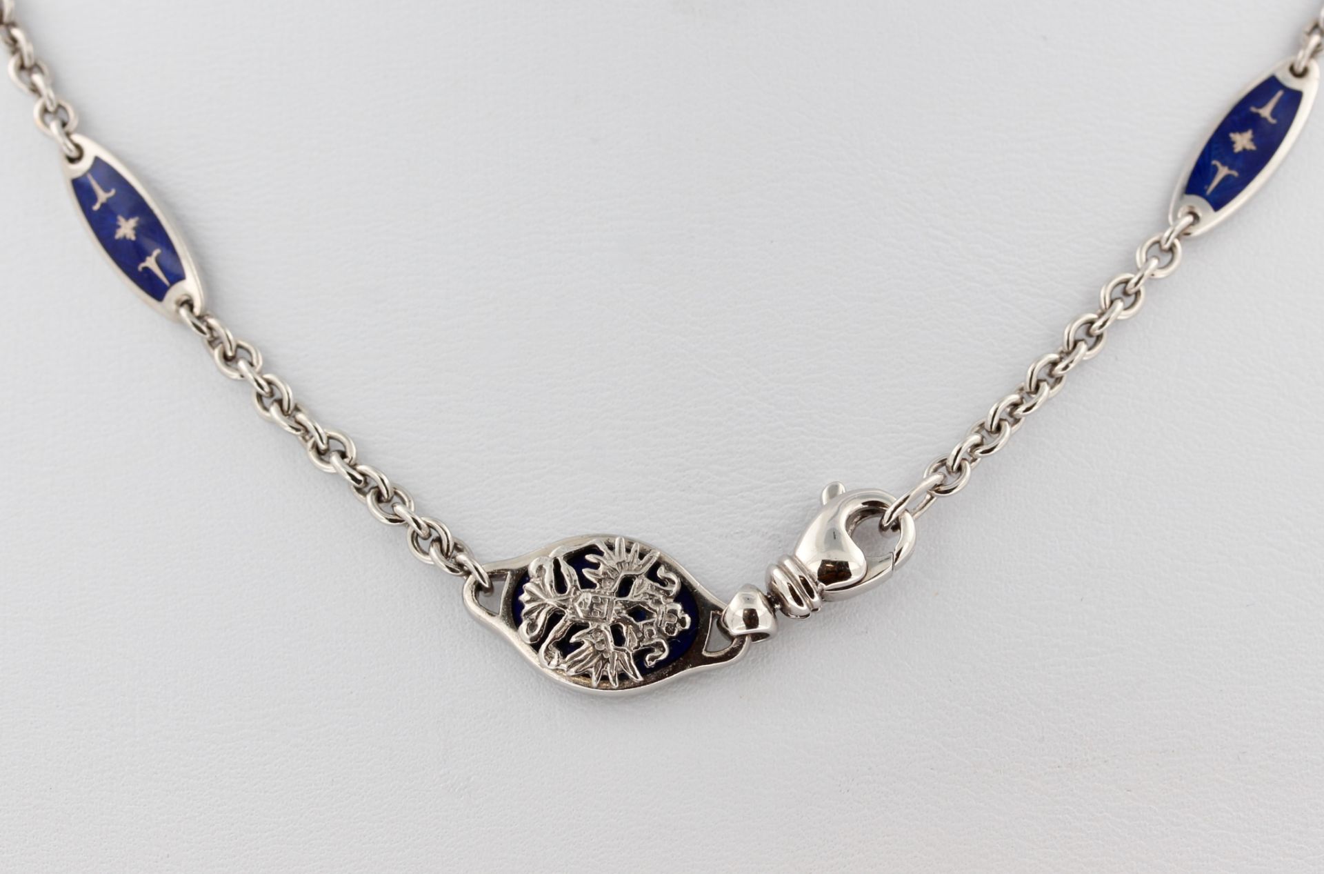 Collier Fabergé by Victor Mayer, Fabergé by Victor Mayer, 18 kt Weißgold, Anhänger mit blauem - Bild 3 aus 3