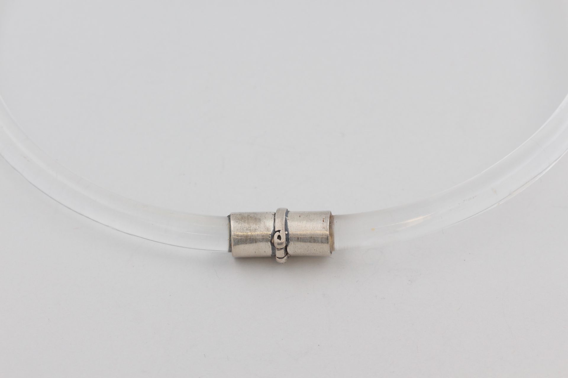 Halsreif, 925 Silber und wohl Plexiglas, L. 44 cm - Bild 3 aus 3
