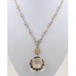 Collier Silber, 835 Silber, floral verziert, mit 1 wohl Achat, ca. 15,1 g, L. 44,5 cm, dazu Anhänger