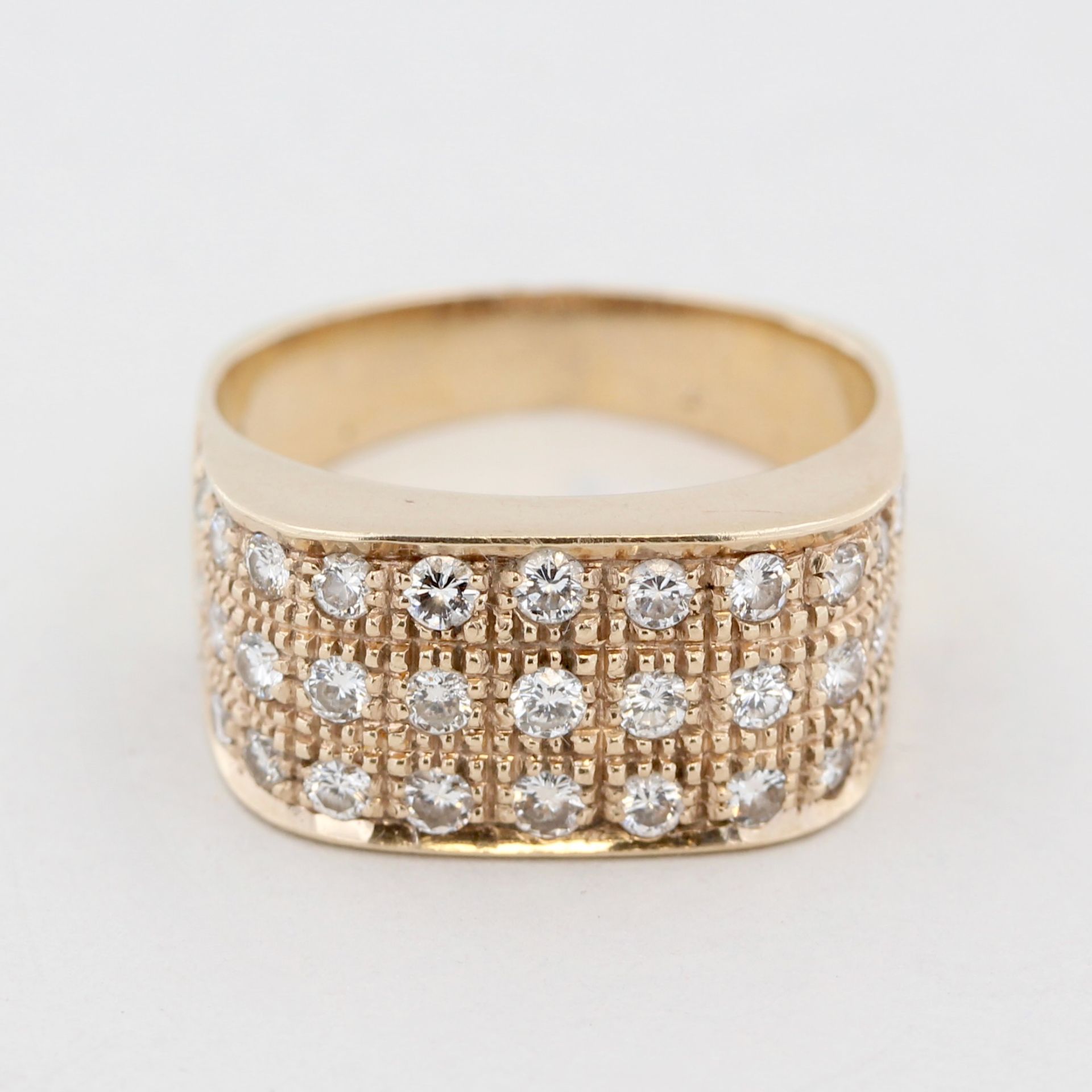Damenring, 14 kt Gelbgold, mit Brillanten, punziert, ca. 5,9 g, RM 54 - Bild 2 aus 4