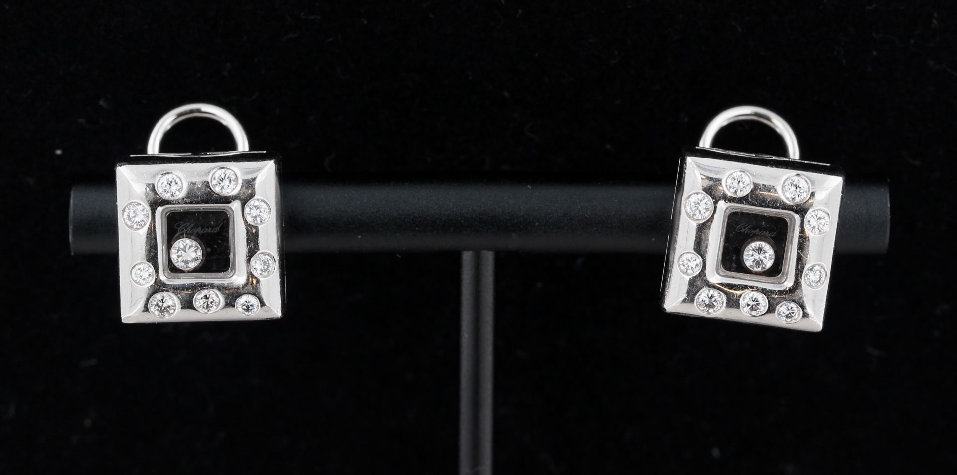 Paar Ohrclips Chopard, 18 kt Weißgold, Chopard, mit 20 Brillanten (2 bewegliche Brillanten),