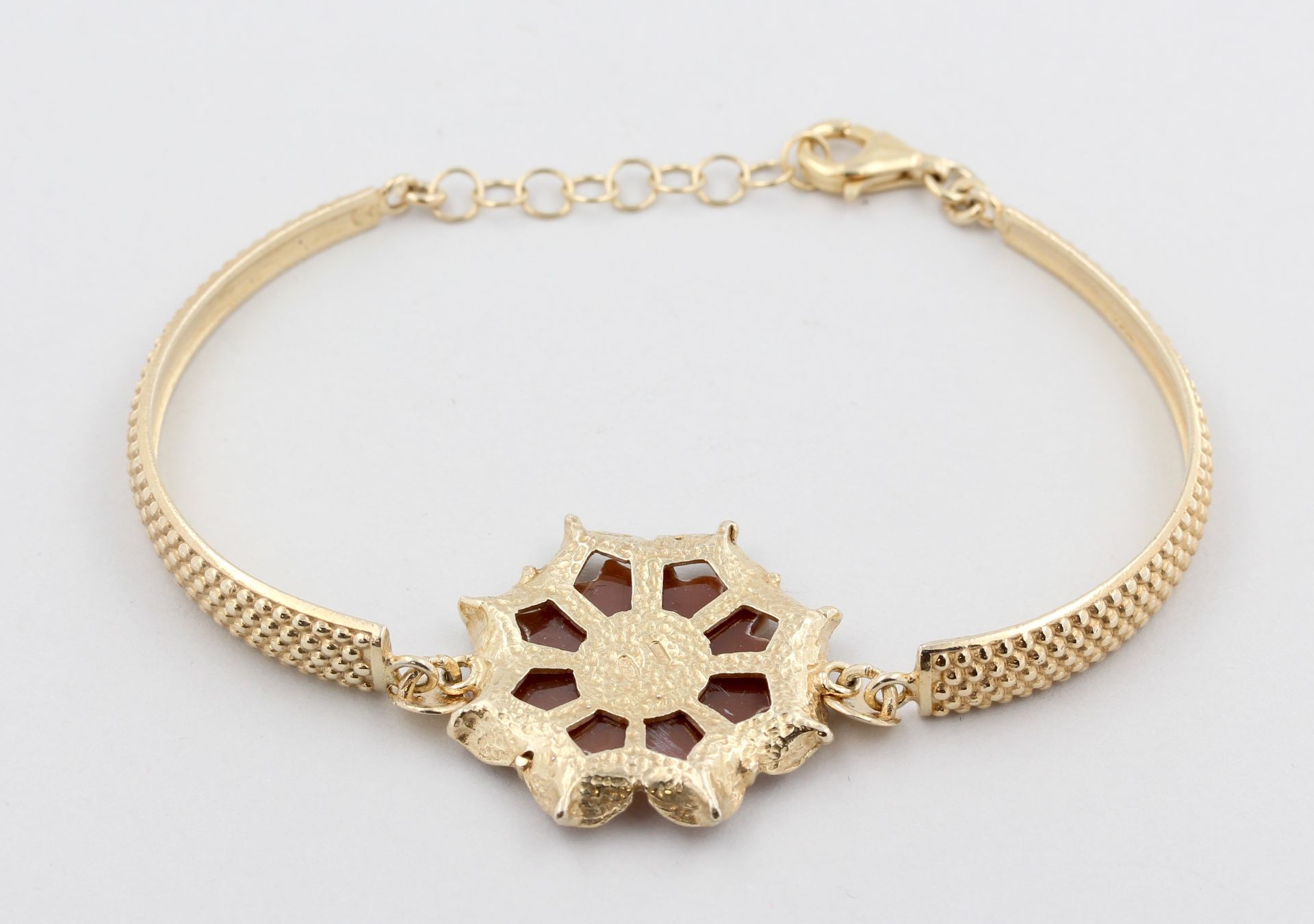Armband mit Camée, 925 Silber, vergoldet, 50er Jahre, ungetragen, mit Camée, punziert, ca. 13,5 g, - Bild 3 aus 3