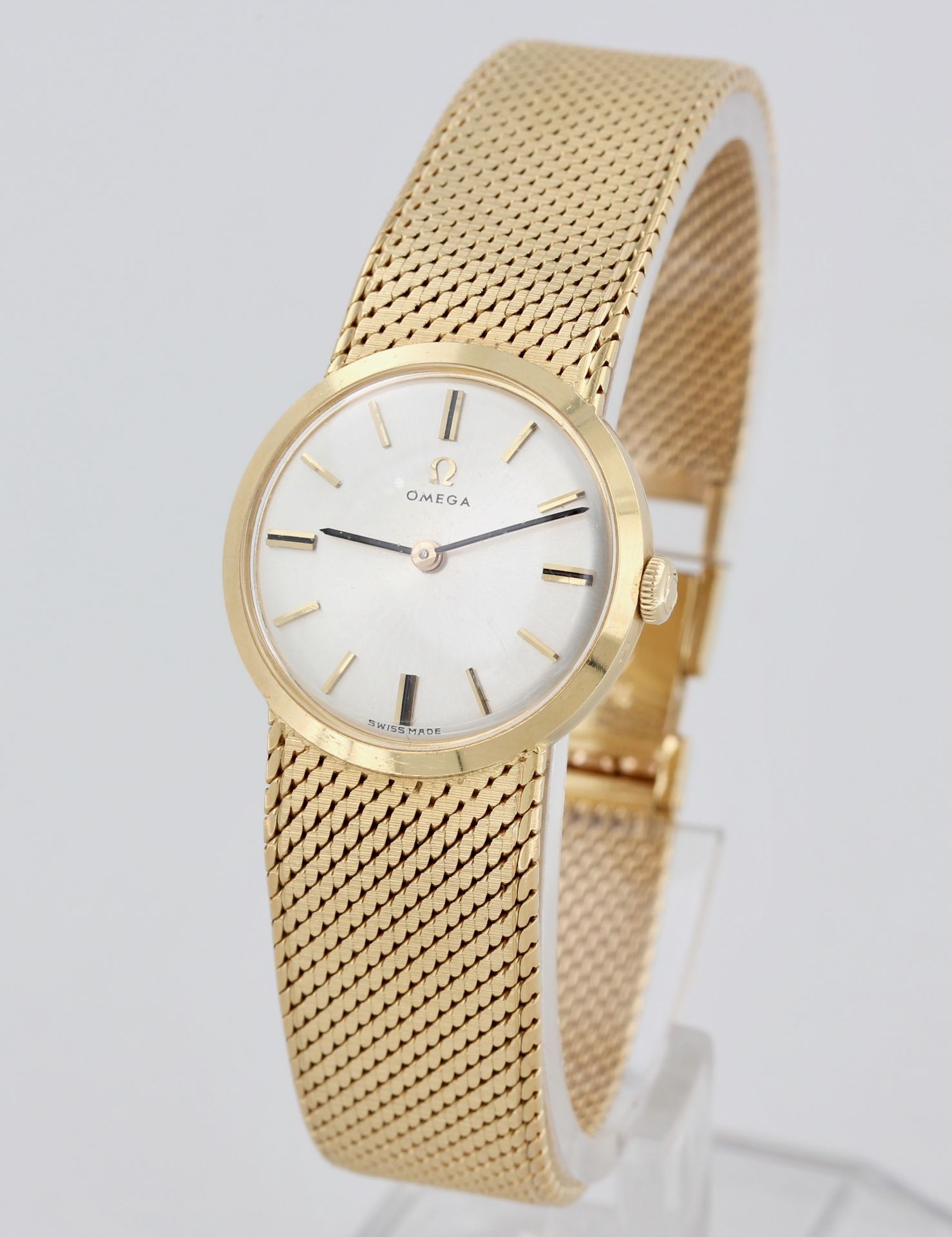 Damenarmbanduhr Omega, 18 kt Gelbgold, helles Zifferblatt mit Strichindizes, Handaufzug, Uhrwerk - Bild 2 aus 7