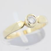 Damenring, 14 kt Gelbgold, mit 1 Brillant, ca. 0,1 ct, punziert, ca. 2,8 g, RM 55