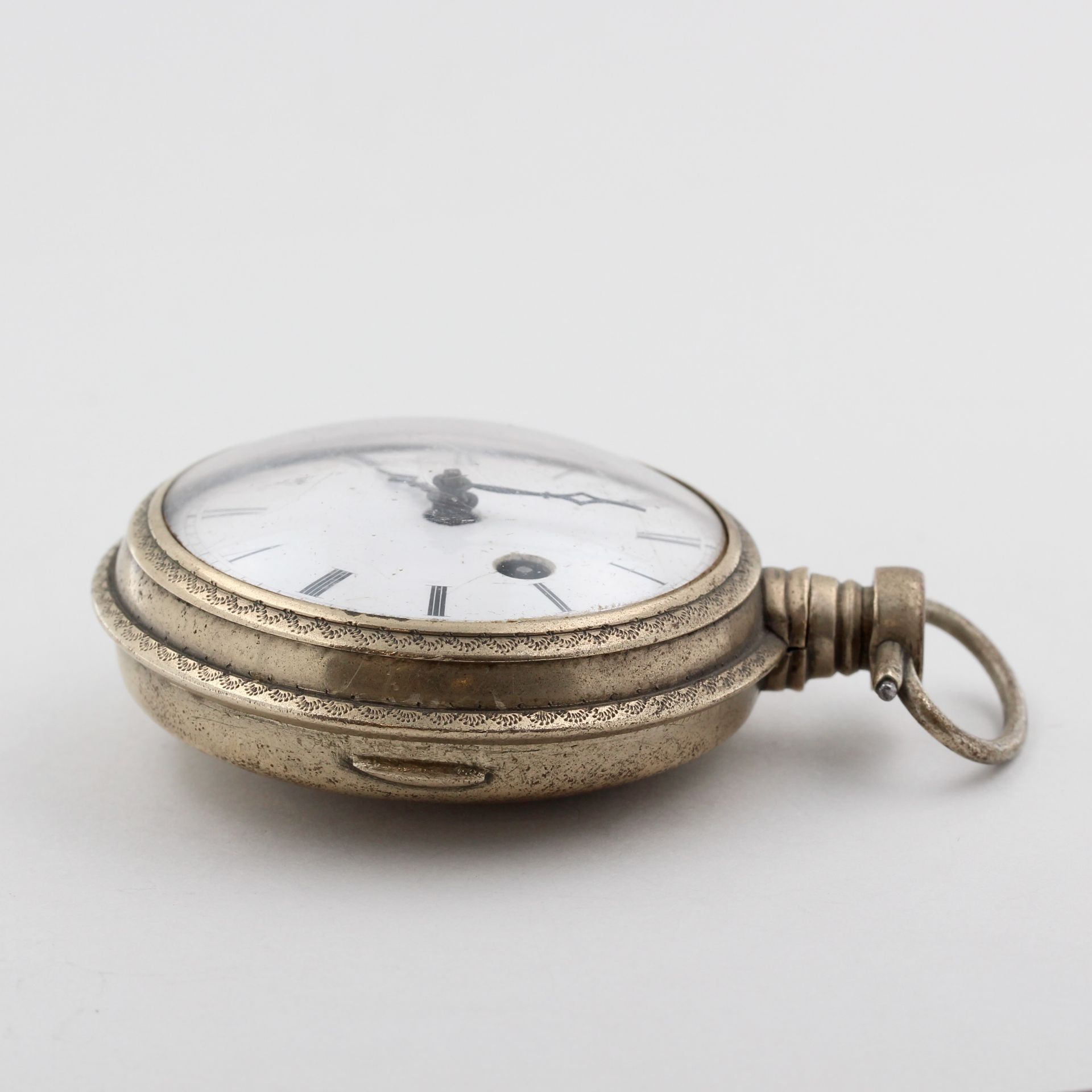 Friedberger Spindeltaschenuhr, signiert TF. Stitz bey Friedberg, weißes Zifferblatt mit römischen - Bild 3 aus 4