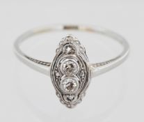 Damenring Art Déco, 18 kt Weißgold, mit Diamanten, punziert ca. 1,9 g, RM 58
