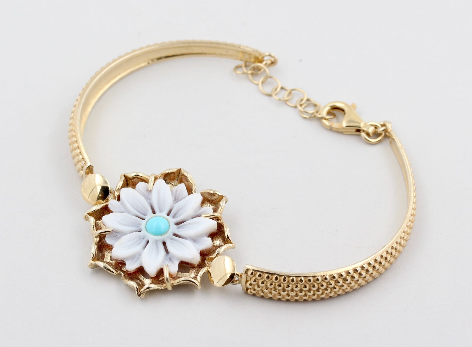 Armband mit Camée, 925 Silber, vergoldet, 50er Jahre, ungetragen, mit Camée, punziert, ca. 13,5 g, - Bild 2 aus 3