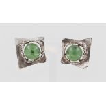 Paar Ohrclips Silber, 925 Silber, mit grüner, wohl Jade, punziert, ca. 16,3 g, L. 3,5 cm