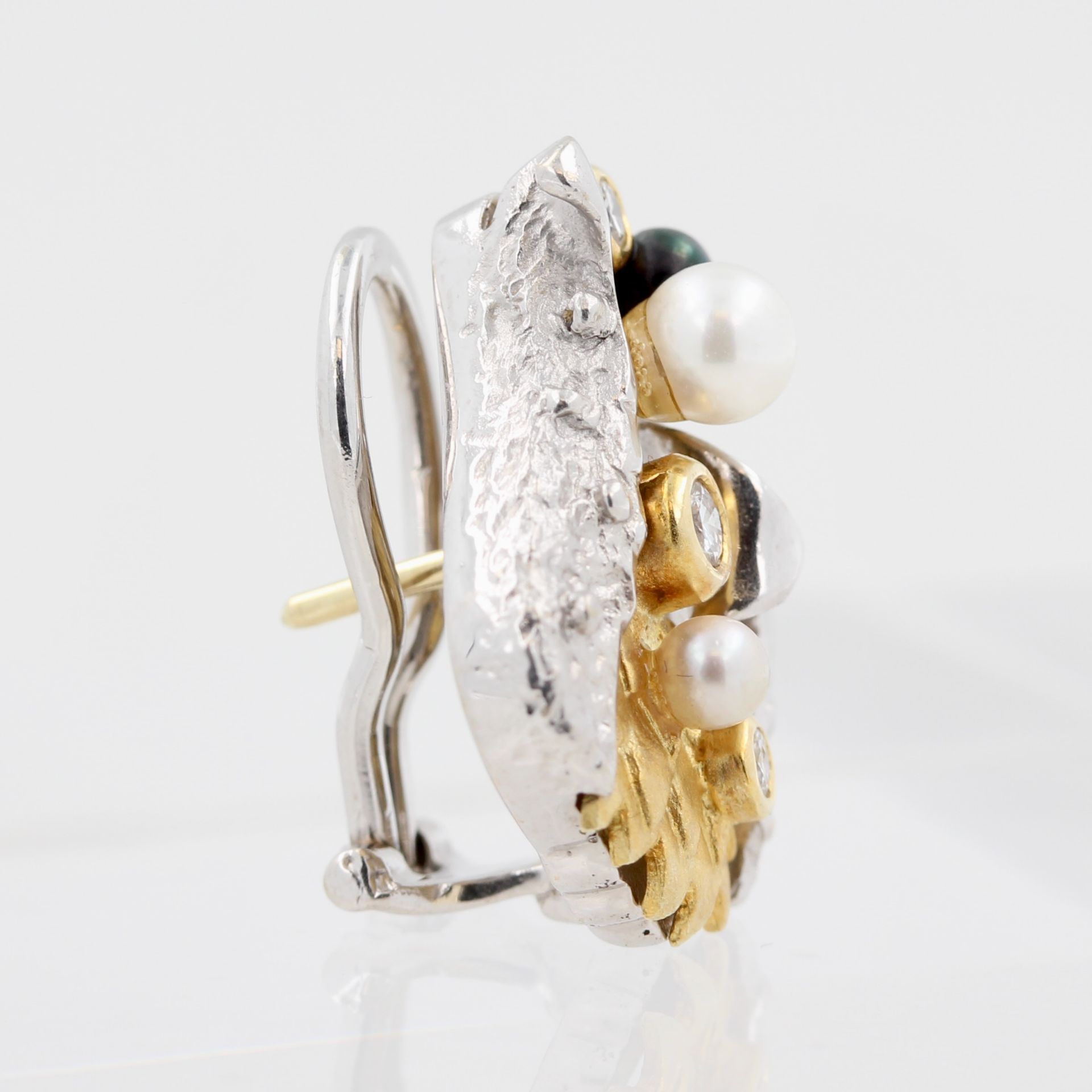 Paar Ohrstecker Bartel & Sohn, 14 kt Weißgold und Gelbgold, mit schwarzen und weißen Perlen und - Bild 3 aus 3