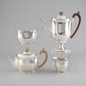 4 Pc English Sterling Tea Set 72 ozt