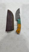 Fixed blade knife w/gut hook & sheath